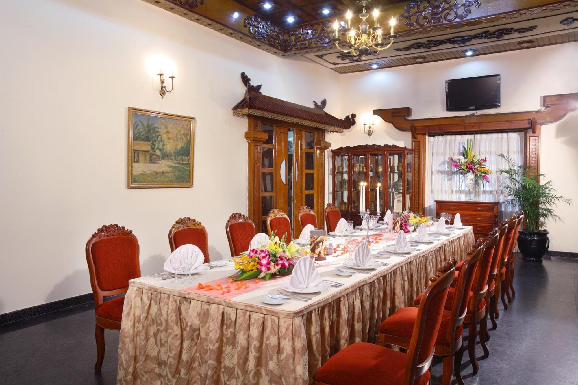 Hotel Continental Saigon Ho Chi Minh City Bagian luar foto