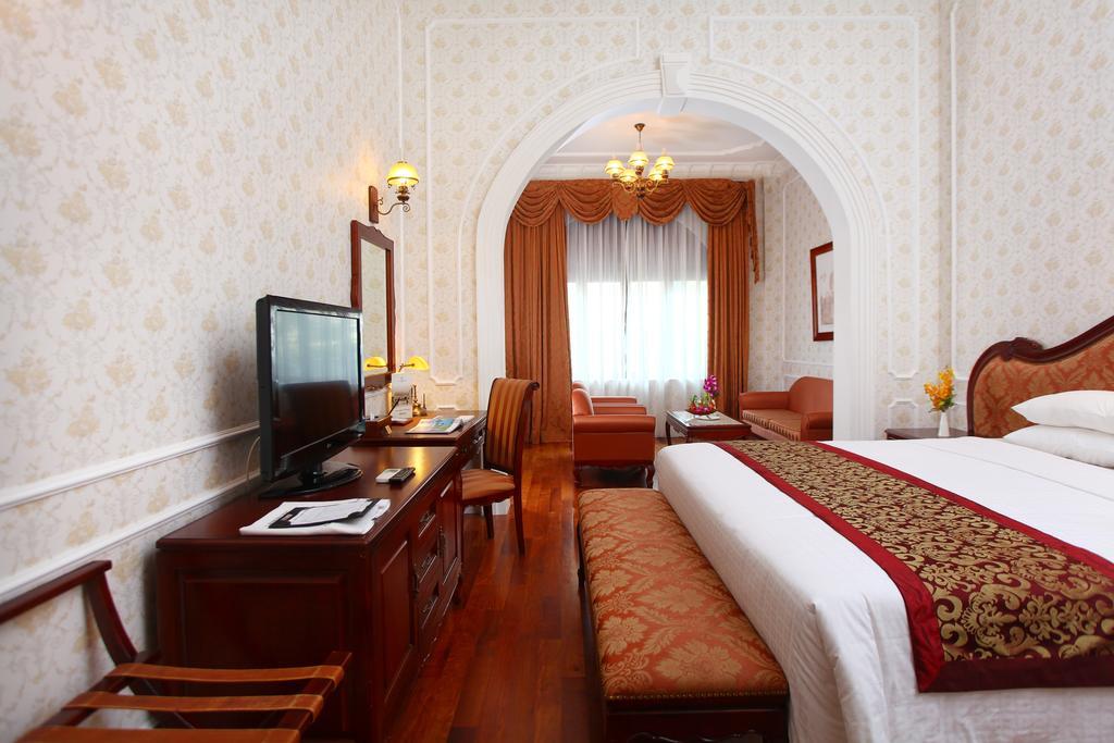 Hotel Continental Saigon Ho Chi Minh City Bagian luar foto