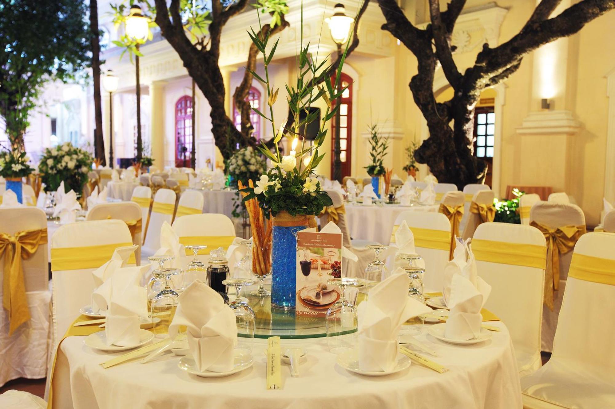 Hotel Continental Saigon Ho Chi Minh City Bagian luar foto